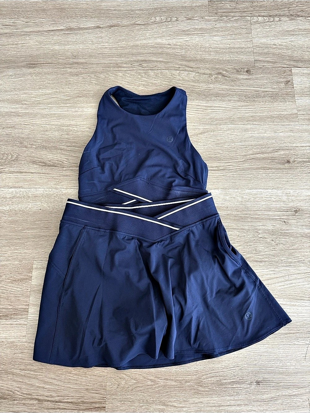 lululemon Women's Athletic Mini skirt 2 piece set navy Blue Size 8